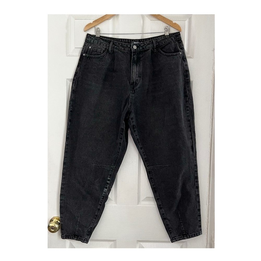 Missguided High Rise Carrot Leg Jeans
